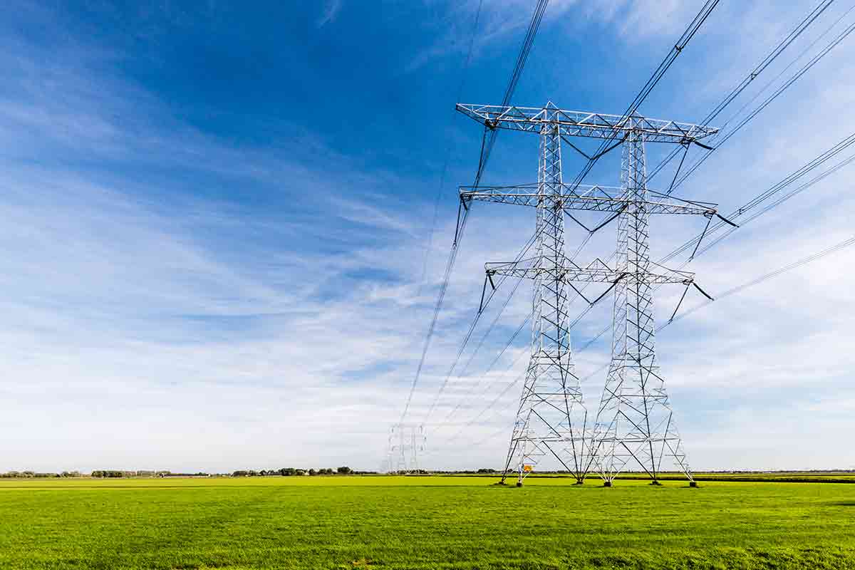 Alternating vs. Direct Current (+ Tips for Keeping Your Electrical System Safe!) Best Pick Reports